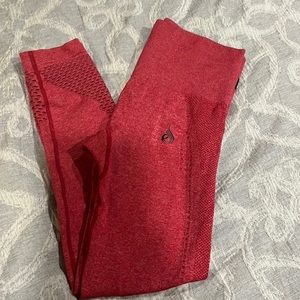 Ryderwear scrunch butt leggings